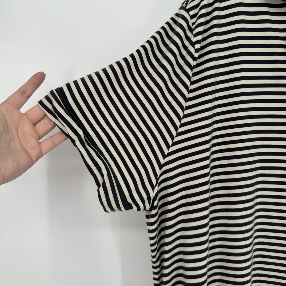 Hanna Andersson Women's Black and Cream Striped Short Sleeve Pajama Shirt In XXL - Picture 6 of 8